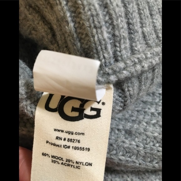 &. UGG Raelynn Sweater - Picture 16 of 16